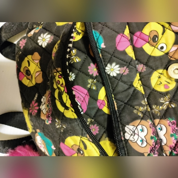 💃🏻❤️HOST PICK‼️❤️💃🏻 BETSEY EMOJI backpack - Picture 10 of 11